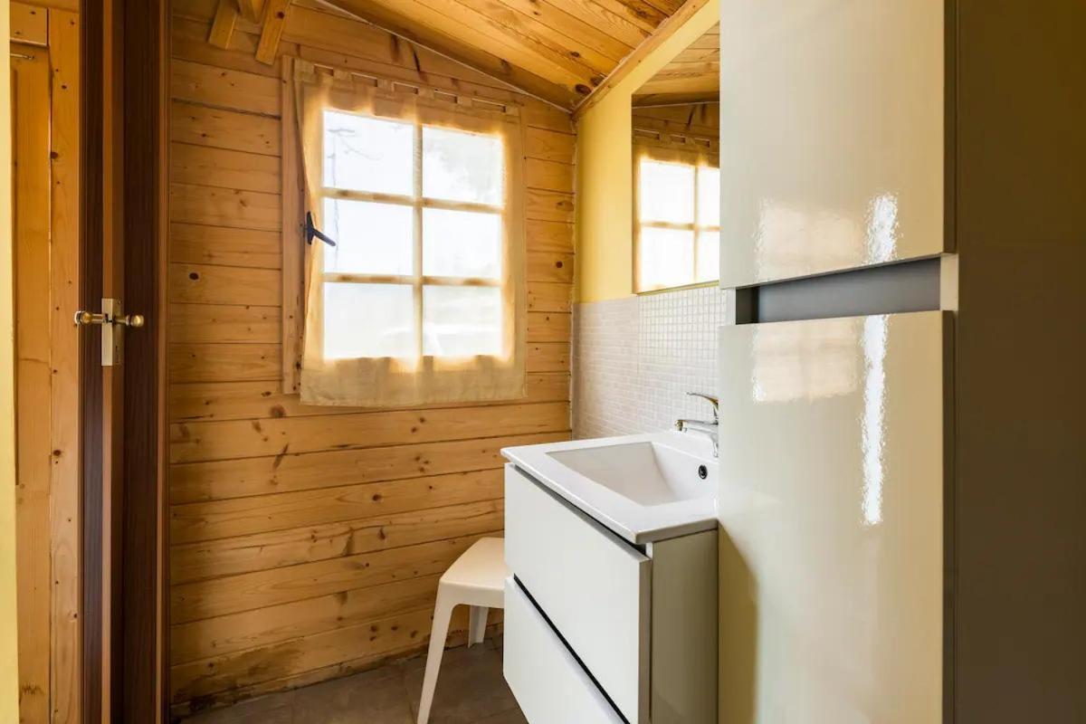 Agricamping Le Terrazze Hotel Orco Feglino Bagian luar foto